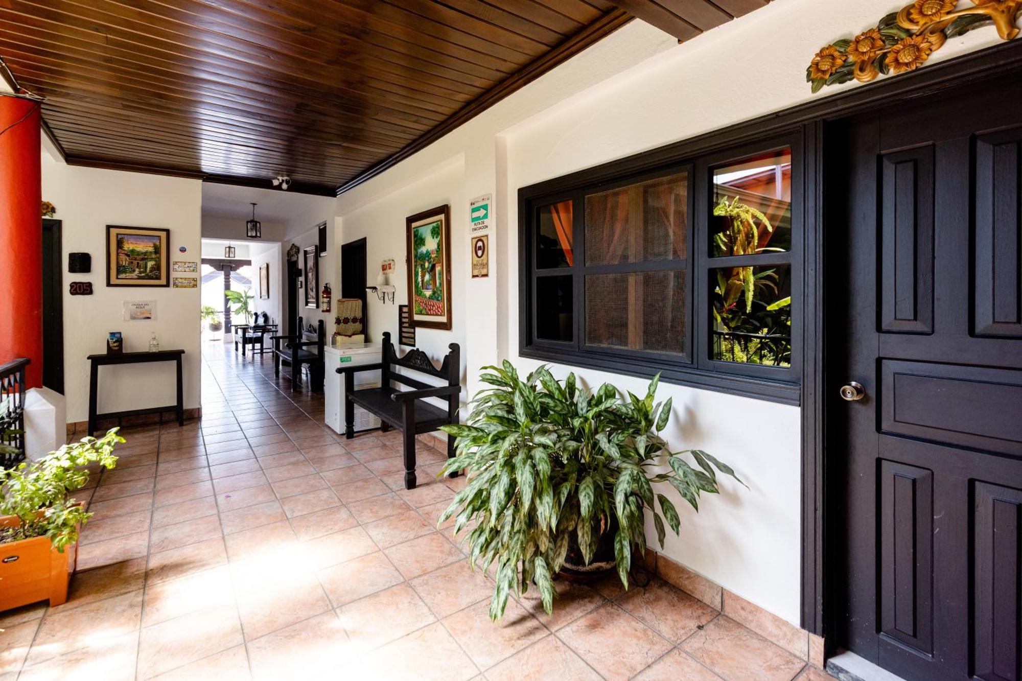 Hotel Camino Maya コパン エクステリア 写真