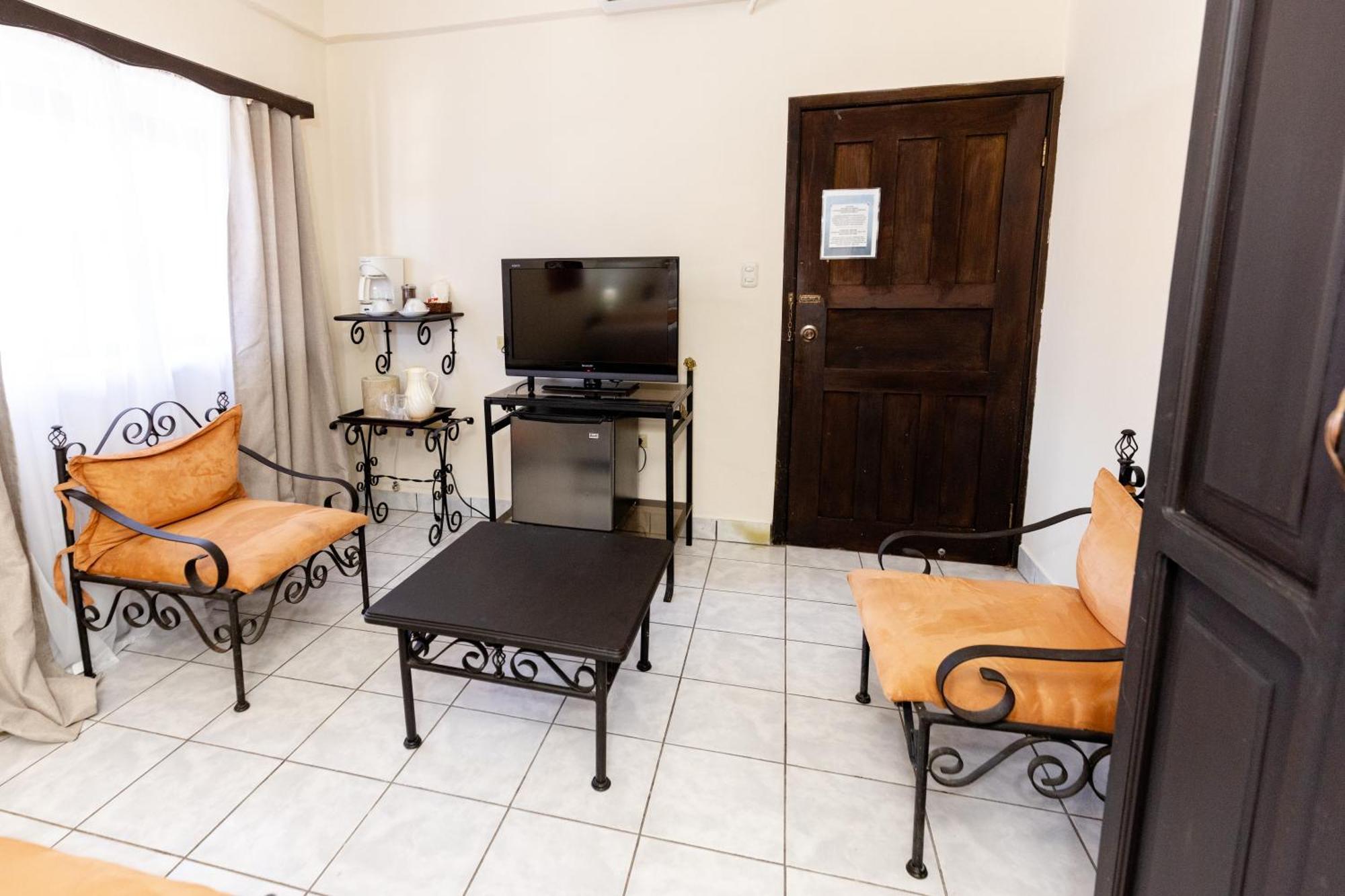 Hotel Camino Maya コパン エクステリア 写真
