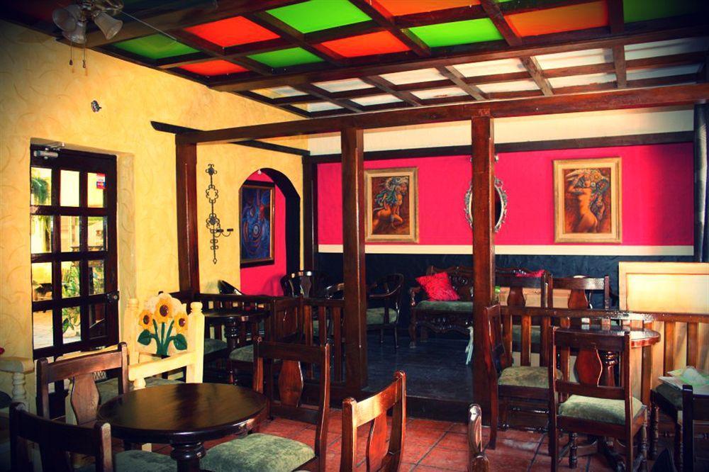 Hotel Camino Maya コパン エクステリア 写真